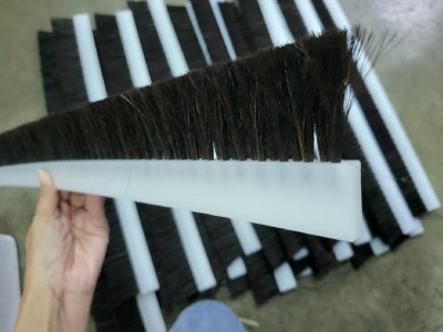 12.แปรงแถบสั่งทำตามแบบ