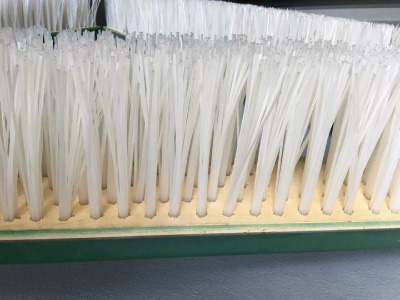 แปรงกวาดหญ้าเทียม ราคาส่ง